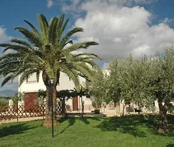 Le Zarafe Feriegård *