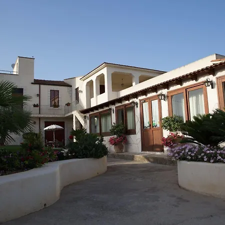 Le Zarafe Farm stay *
